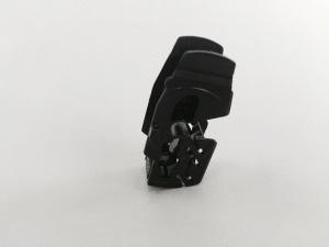 雨刮配件注塑模具廠，五金配件注塑廠，雨刮器生產(chǎn)廠家